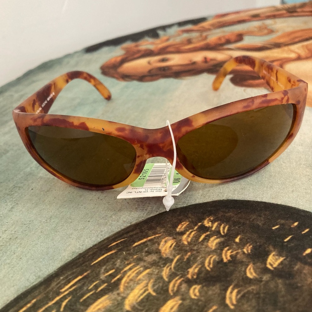 Vintage 90s Deadstock Tortoise Shell Oval Plastic Sunglasses Rave